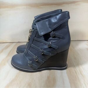 See By Chloe Gray Wedge Ankle Boots Women’s Size 6.5